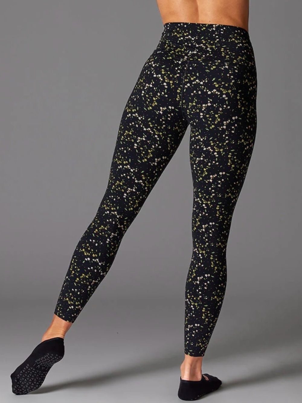 TAVI NWT TaviSculpt High Waisted 7/8 Leggings Tights Flourish Black Floral Large - Picture 2 of 10